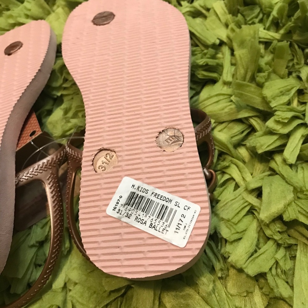 Havaianas Girls Freedom Sl Flip Flops Rose Pink - Picture 8 of 10